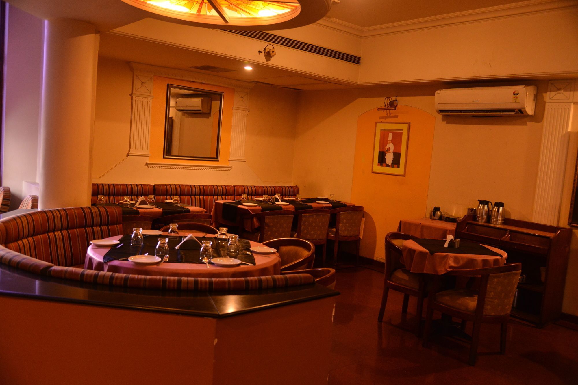 Hotel Sai Palace Nashik Exterior foto